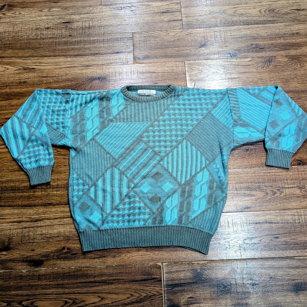 1980s vintage Club international Teal / Gray Men's Crew neck pullover LARGE